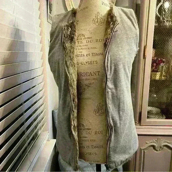 Express Army green utility jacket with detachable hood and inner faux fur vest - Picture 5 of 14